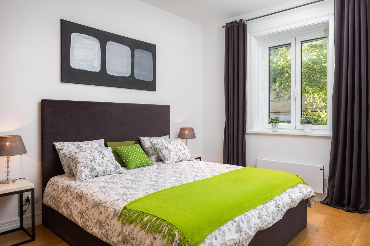 Charlie Chaplin Apartma Split