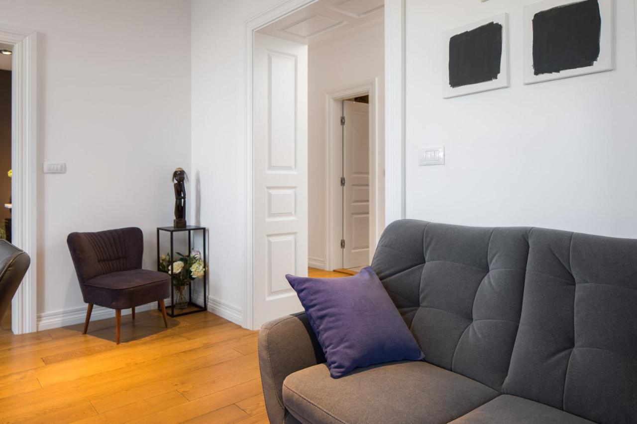 Charlie Chaplin Apartamento Split